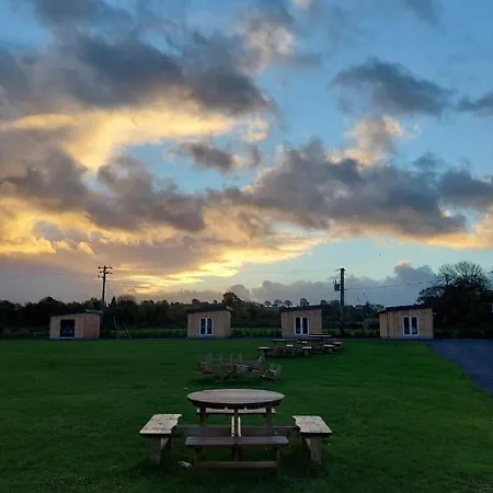 Stoneyford Luxurious Cabins Exterior photo
