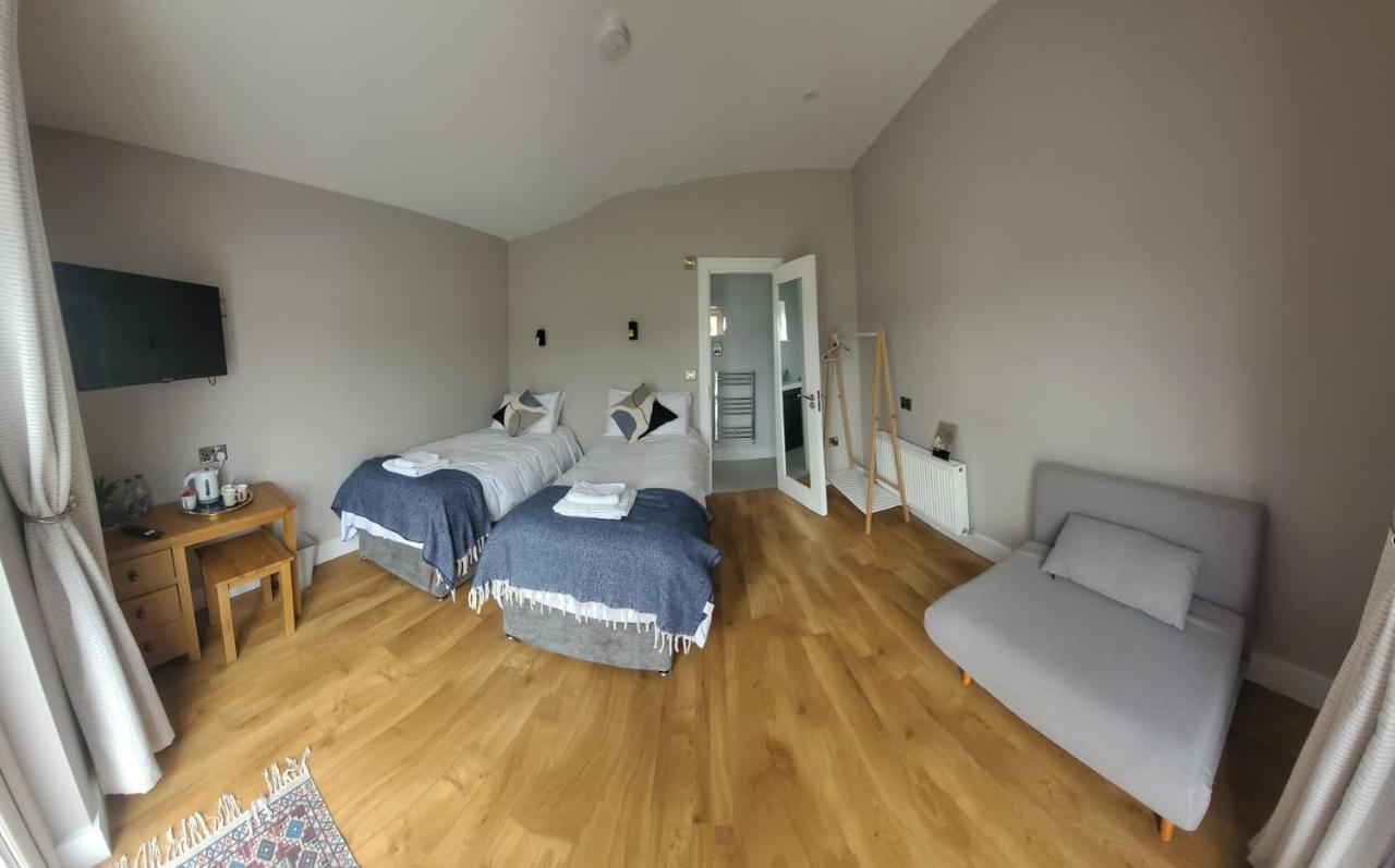 Luxurious Stoneyford