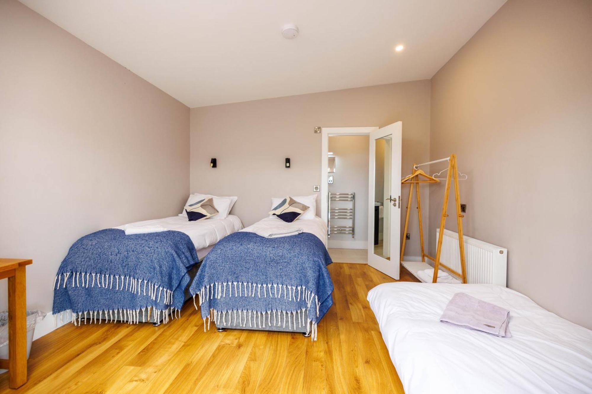 Luxurious * Stoneyford